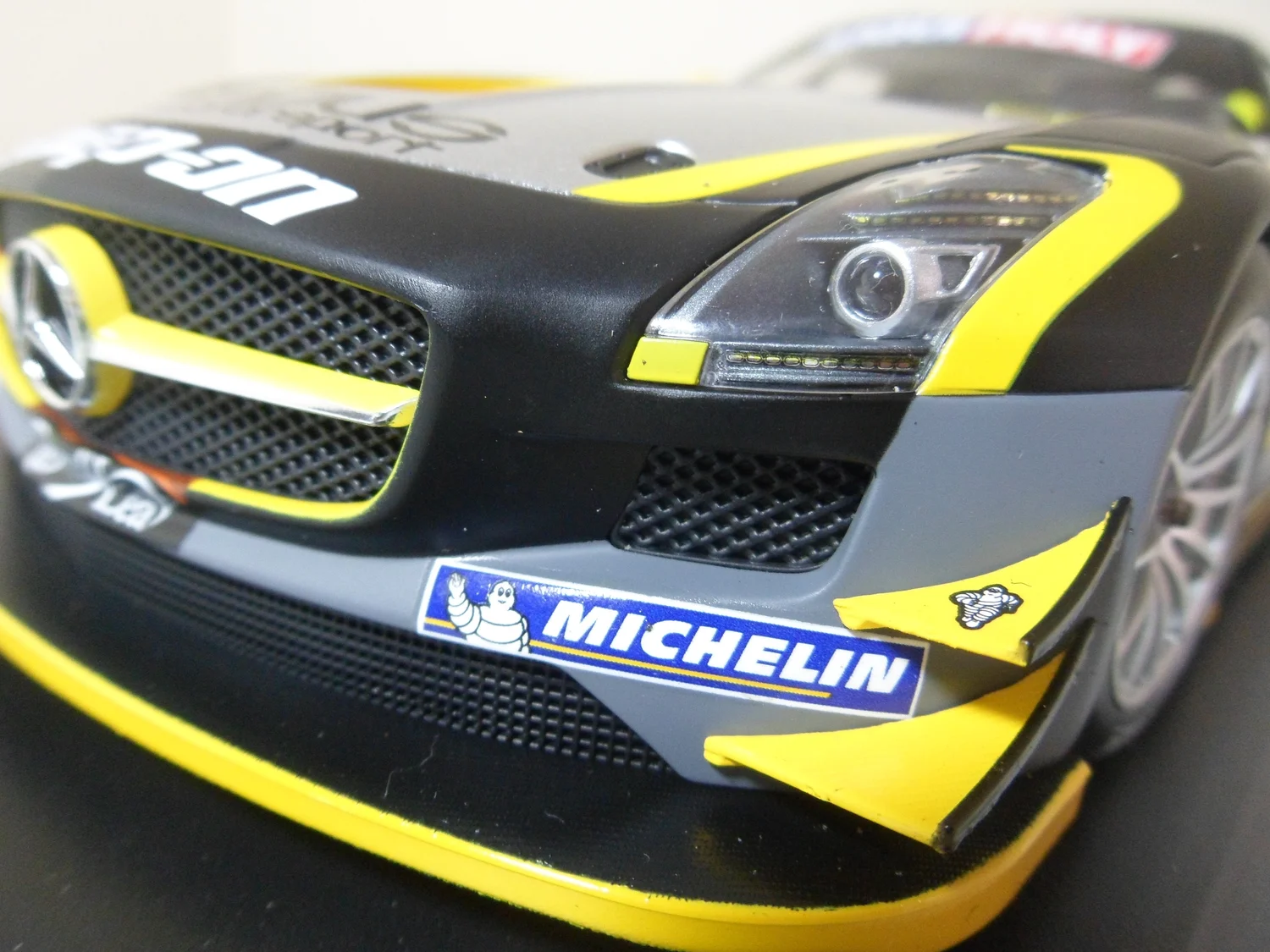 Mercedes Benz SLS AMG GT3 various by minichamps 1:18 scale — CS